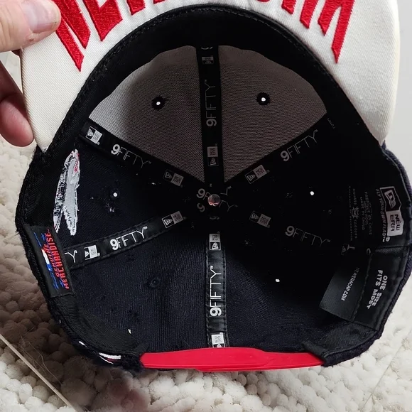 🔥NEW YORK YANKEES🔥  DISTRESSED *59 FIFTY ×GENUINE MLB× HAT *ONE SIZE FITS ALL* - Picture 13 of 16